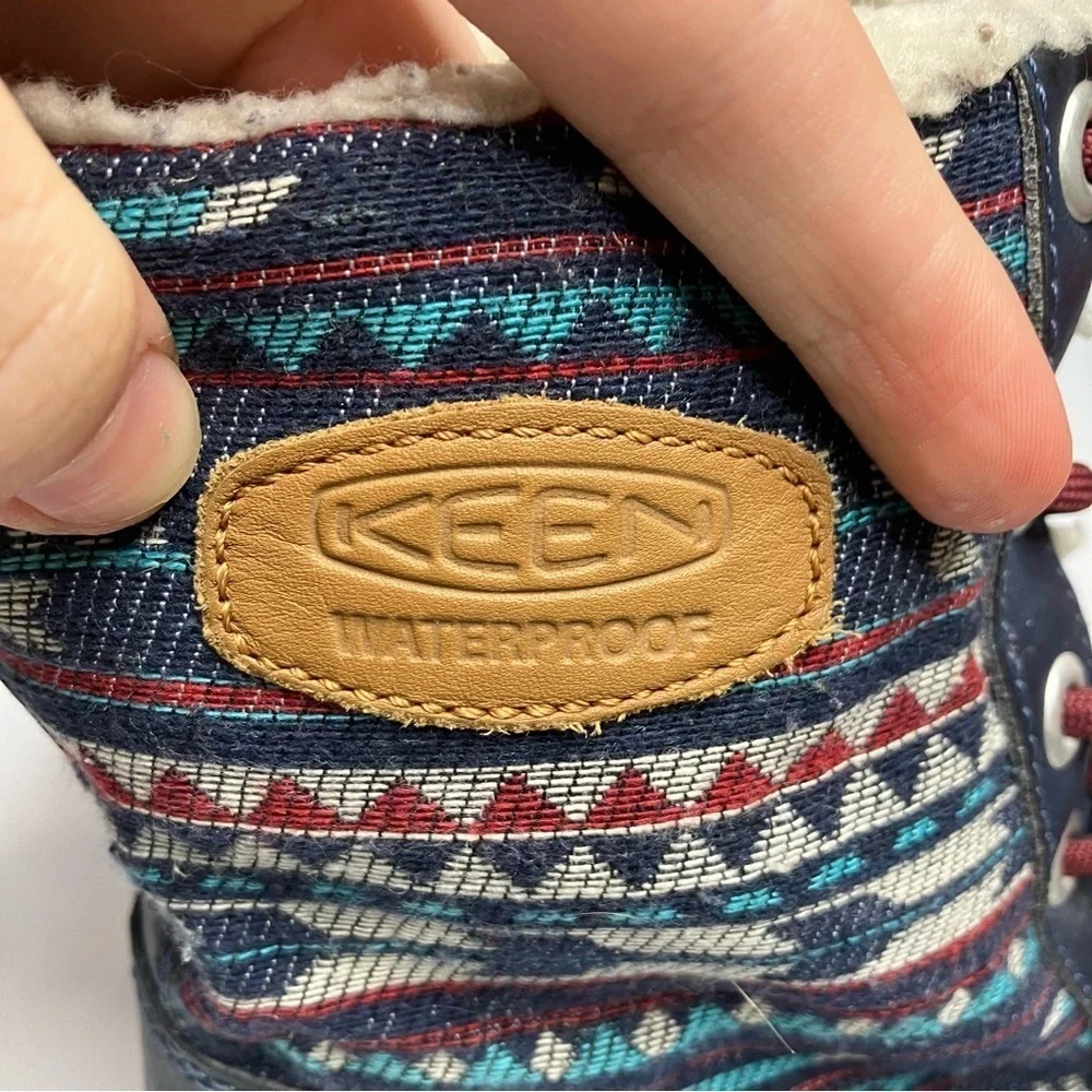 Keen Elsa‎ waterproof boots size 6